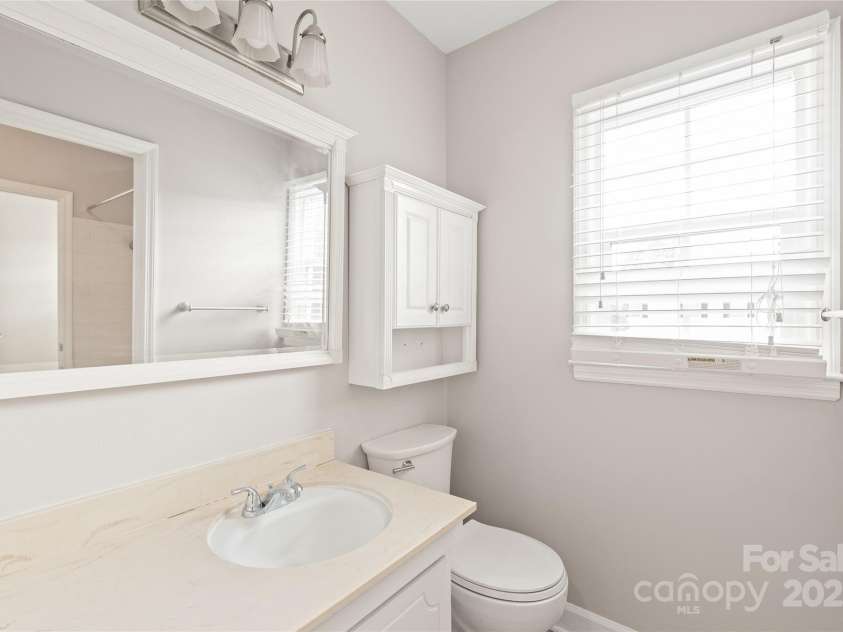 5949 Quail Hollow Road, Charlotte, NC 28210.  MLS# CAR4268732, YatesRealty ID 21837. 