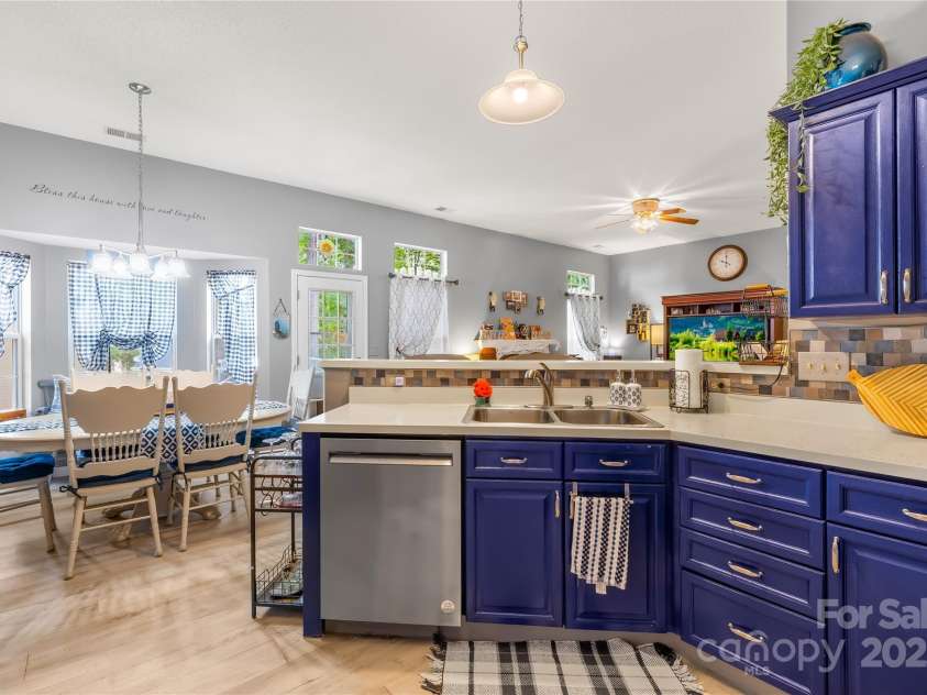 256 Rose Street, Mooresville, NC 28117.  MLS# CAR4269352, YatesRealty ID 21838. 