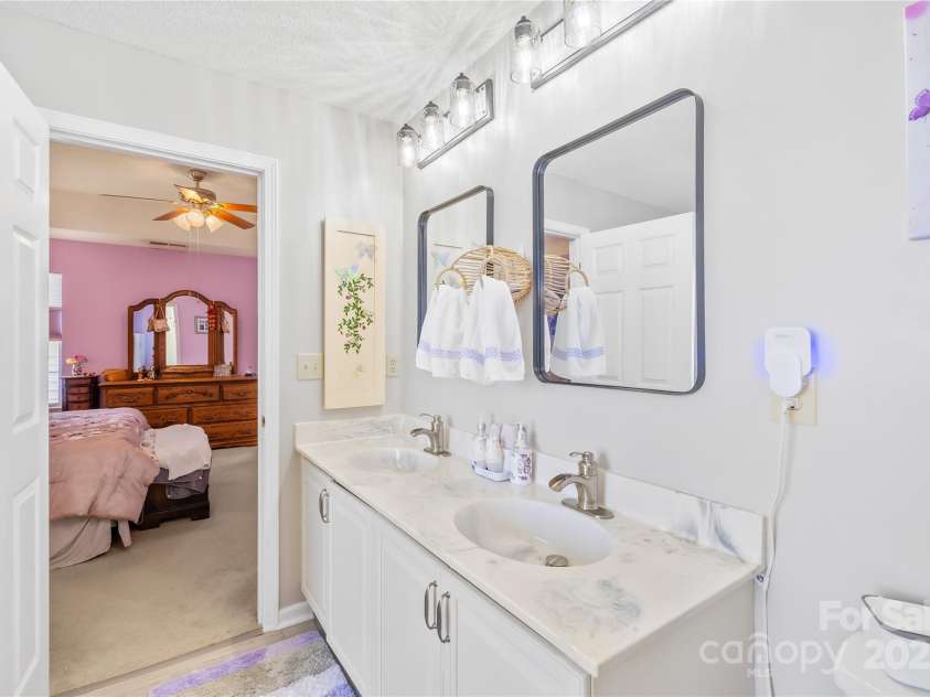 256 Rose Street, Mooresville, NC 28117.  MLS# CAR4269352, YatesRealty ID 21838. 