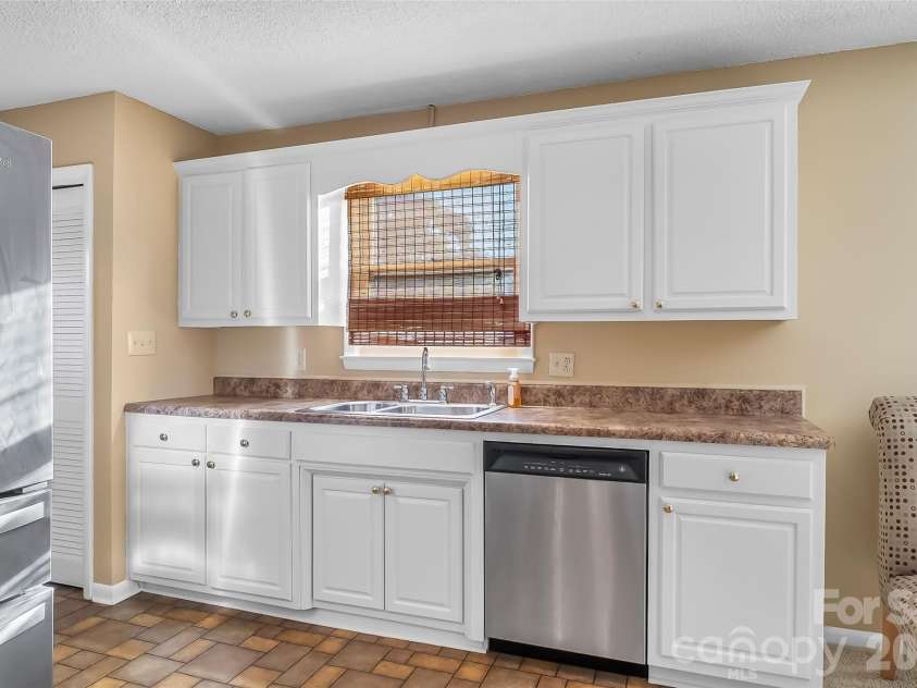 1631 Lynn Mountain Road, Vale, NC 28168.  MLS# CAR4380437, YatesRealty ID 21839. 