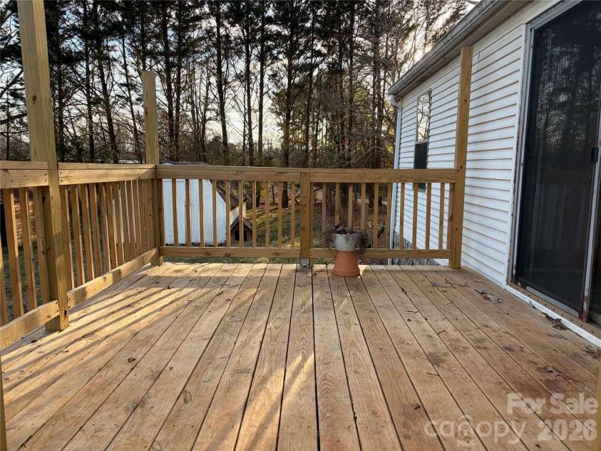 215 Humphrey Boulevard, Gastonia, NC 28052.  MLS# CAR4340484, YatesRealty ID 2184. 
