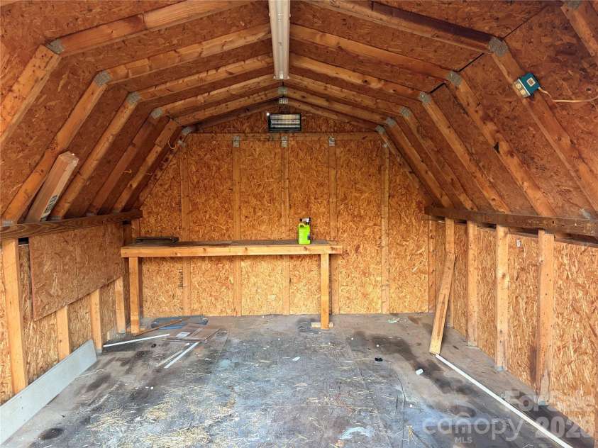 215 Humphrey Boulevard, Gastonia, NC 28052.  MLS# CAR4340484, YatesRealty ID 2184. 