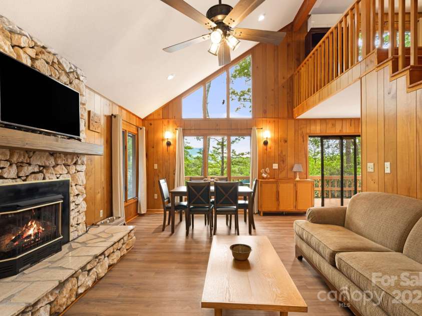 285 Fairway Loop, Burnsville, NC 28714.  MLS# CAR4271879, YatesRealty ID 2184. 