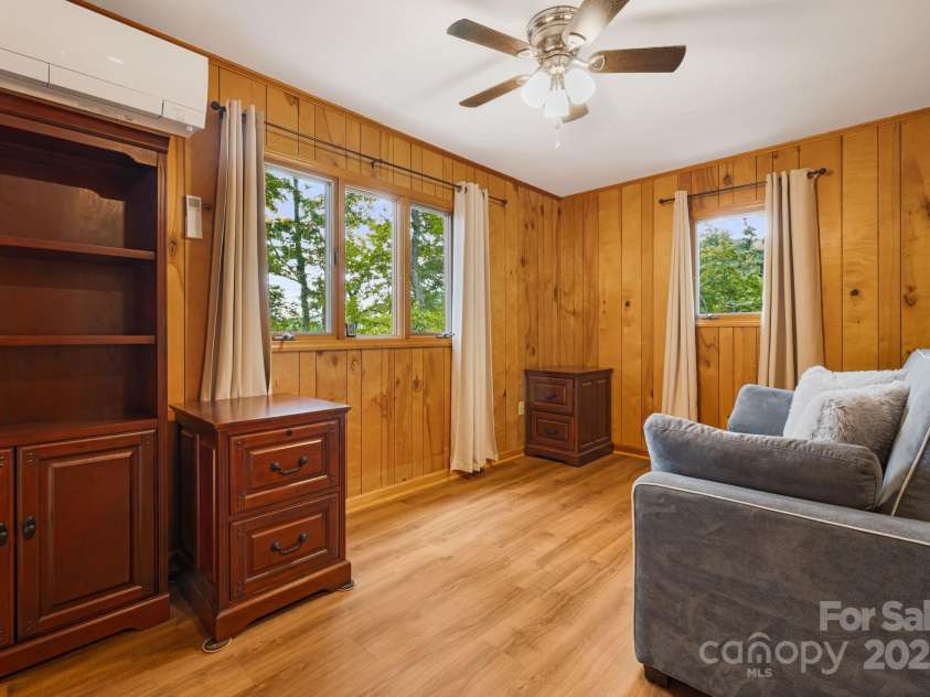 285 Fairway Loop, Burnsville, NC 28714.  MLS# CAR4271879, YatesRealty ID 2184. 