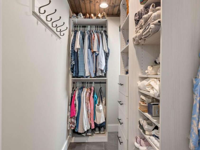 25 Briar Ridge Lane, Nebo, NC 28761.  MLS# CAR4368430, YatesRealty ID 21840. Primary Closet
