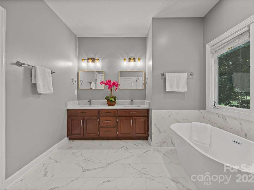 11909 Cupworth Court, Huntersville, NC 28078.  MLS# CAR4260852, YatesRealty ID 21841. 