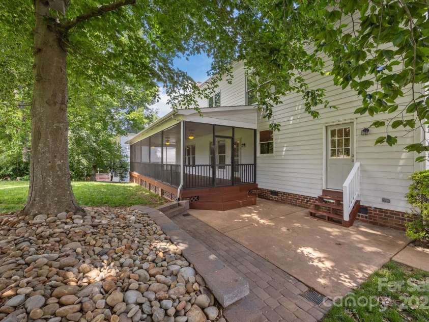 11909 Cupworth Court, Huntersville, NC 28078.  MLS# CAR4260852, YatesRealty ID 21841. 