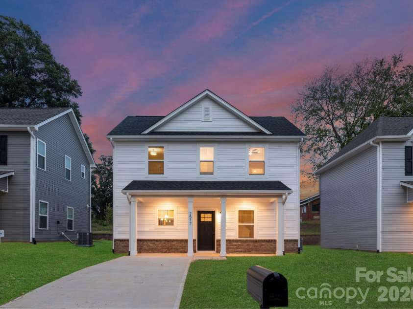 5514 Anderson Road, Charlotte, NC 28269.  MLS# CAR4368079, YatesRealty ID 21841. Representation
