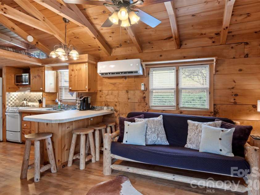 489 Buttons Lane, Sparta, NC 28675.  MLS# CAR4379762, YatesRealty ID 21842. 
