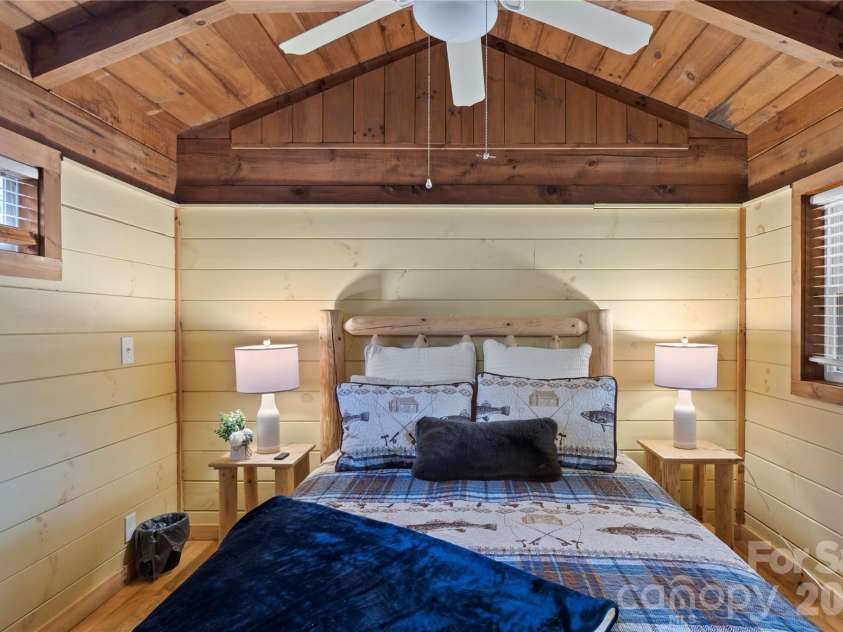 489 Buttons Lane, Sparta, NC 28675.  MLS# CAR4379762, YatesRealty ID 21842. 