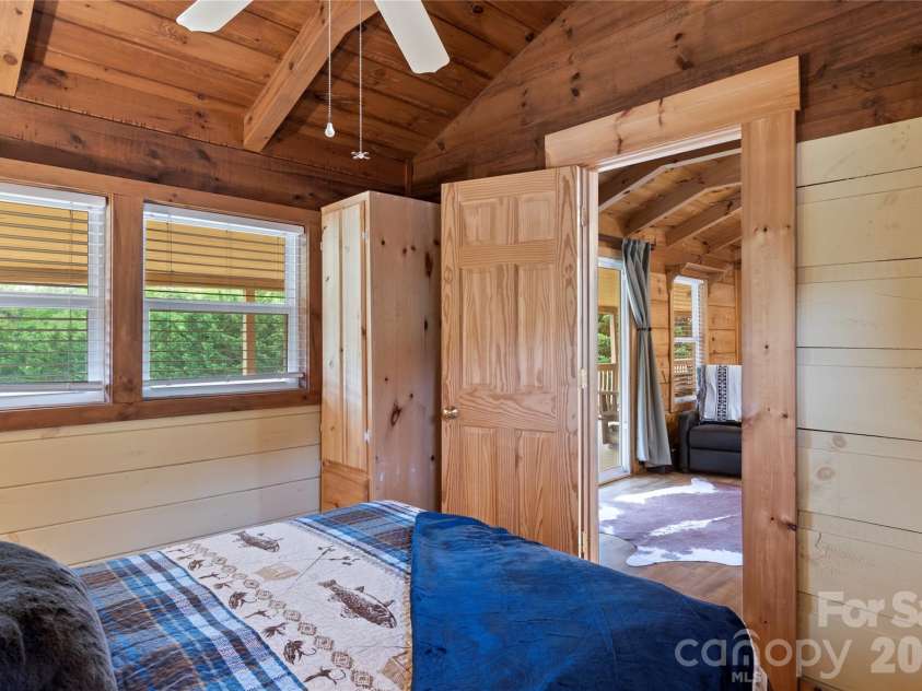 489 Buttons Lane, Sparta, NC 28675.  MLS# CAR4379762, YatesRealty ID 21842. 