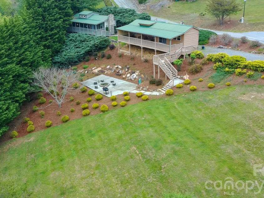 489 Buttons Lane, Sparta, NC 28675.  MLS# CAR4379762, YatesRealty ID 21842. 