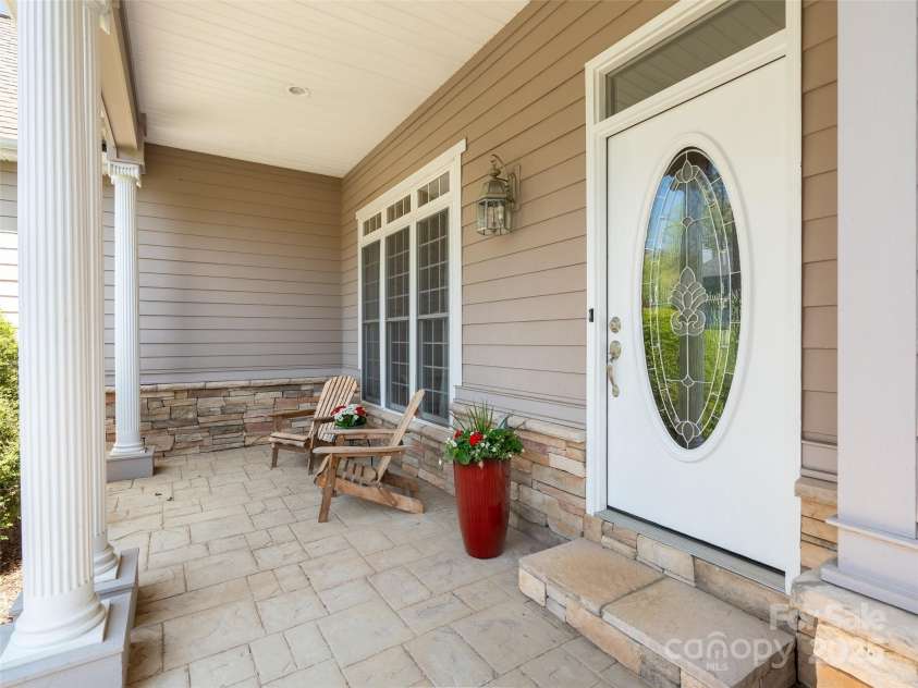 69 Ledgestone Drive, Fairview, NC 28730.  MLS# CAR4246045, YatesRealty ID 21842. 