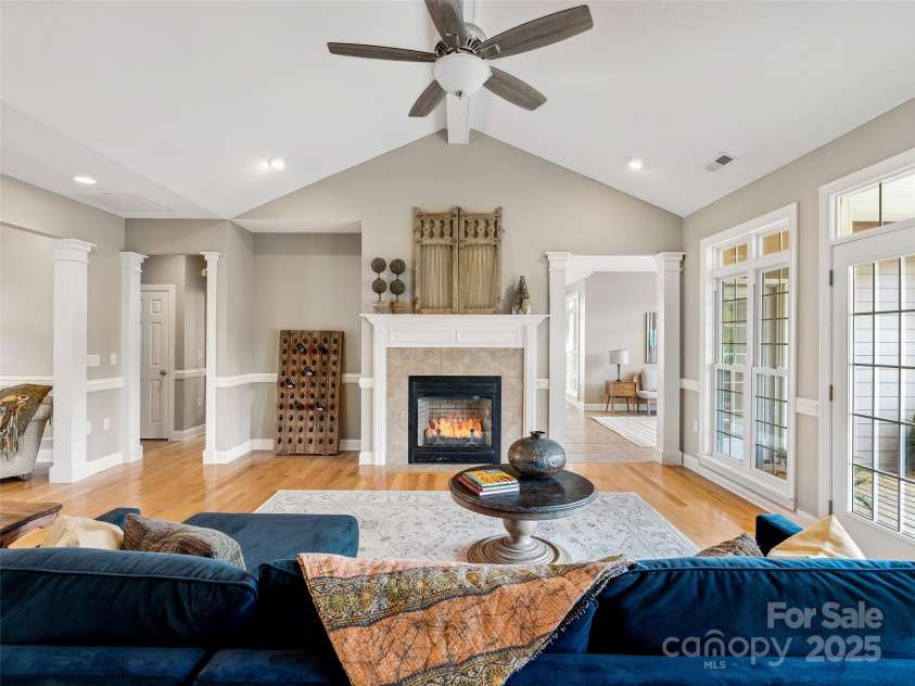 69 Ledgestone Drive, Fairview, NC 28730.  MLS# CAR4246045, YatesRealty ID 21842. 