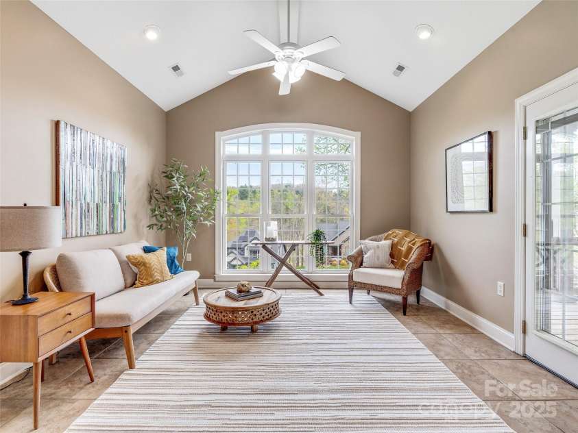 69 Ledgestone Drive, Fairview, NC 28730.  MLS# CAR4246045, YatesRealty ID 21842. 