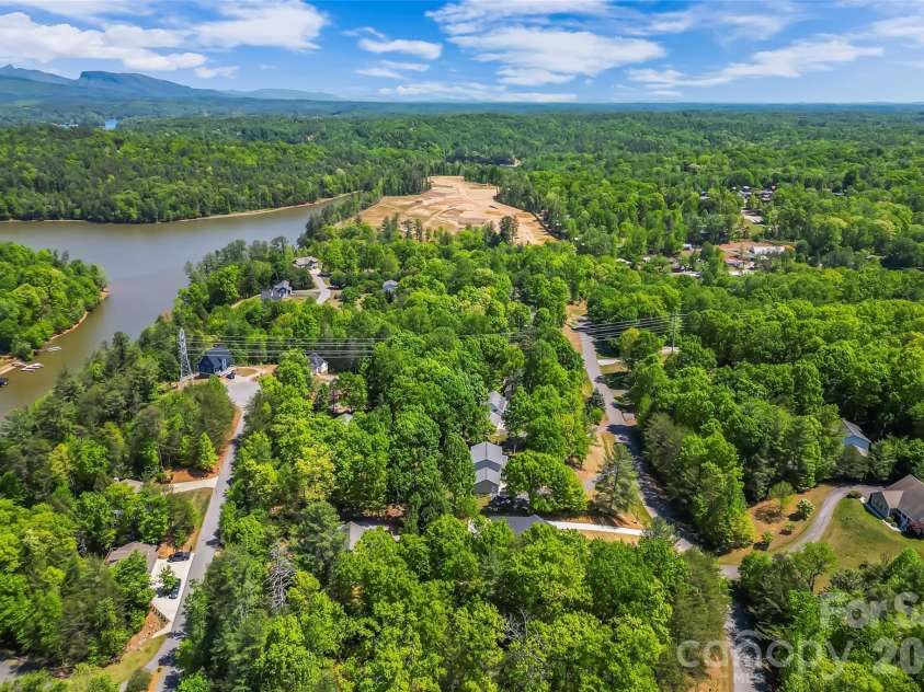 438 Plantation Drive, Marion, NC 28752.  MLS# CAR4373856, YatesRealty ID 21843. 
