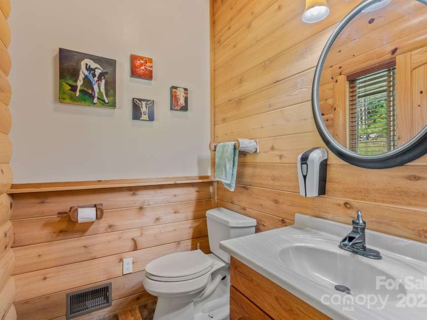 1104 Long Branch Road, Mars Hill, NC 28754.  MLS# CAR4252912, YatesRealty ID 21844. 