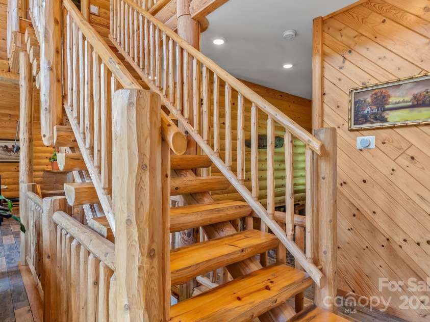 1104 Long Branch Road, Mars Hill, NC 28754.  MLS# CAR4252912, YatesRealty ID 21844. 