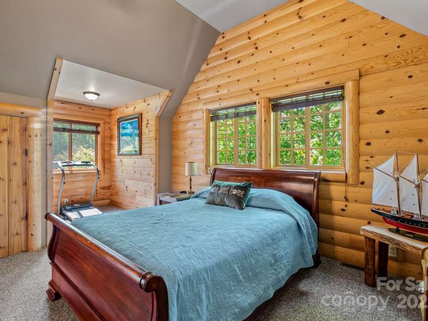 1104 Long Branch Road, Mars Hill, NC 28754.  MLS# CAR4252912, YatesRealty ID 21844. Upstairs Bedroom 1