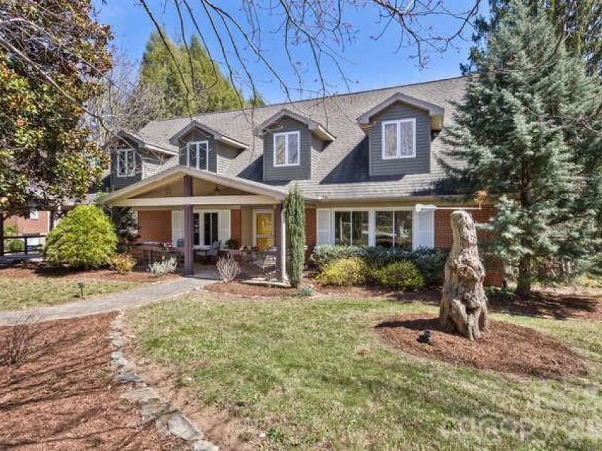179 Marlborough Road, Asheville, NC 28804.  MLS# CAR4355391, YatesRealty ID 21844. 