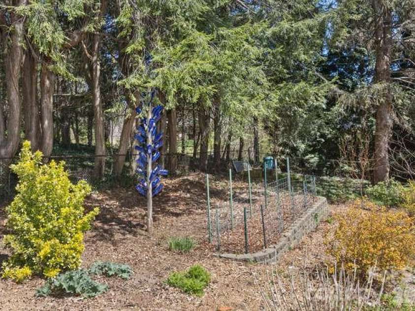 179 Marlborough Road, Asheville, NC 28804.  MLS# CAR4355391, YatesRealty ID 21844. 