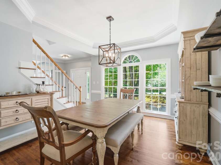 4432 Mountain Cove Drive, Charlotte, NC 28216.  MLS# CAR4379294, YatesRealty ID 21846. 