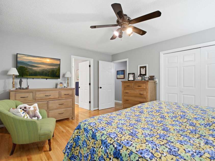 648 Cool Woods Drive, Boone, NC 28607.  MLS# CAR4374510, YatesRealty ID 21848. 