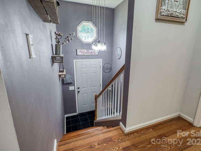 905 Severt Circle, Lenoir, NC 28645.  MLS# CAR4260581, YatesRealty ID 21848. 