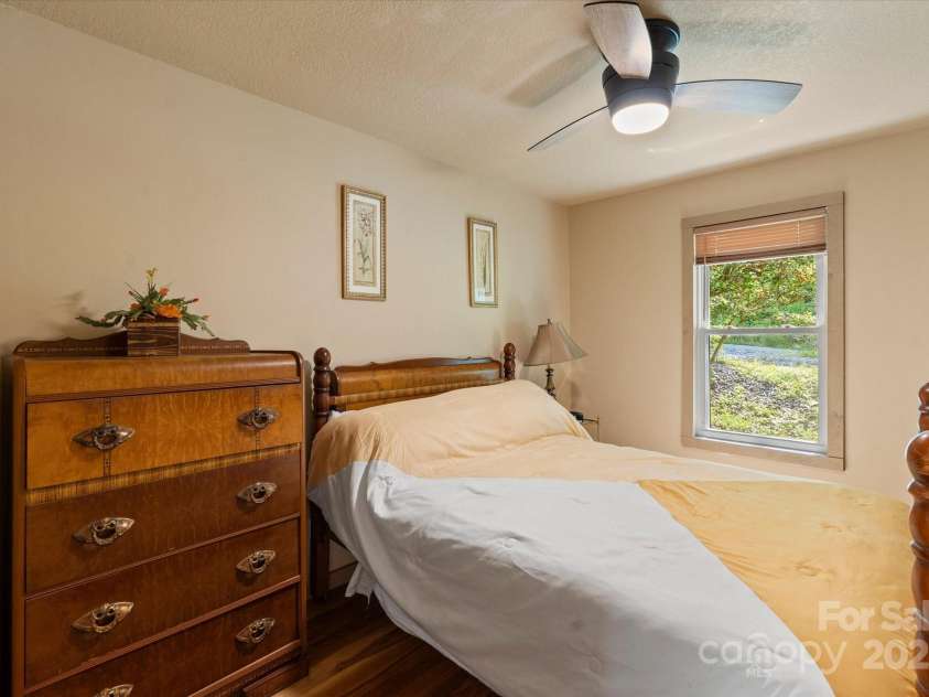 139 Ivy Ridge Church Road, Mars Hill, NC 28754.  MLS# CAR4266657, YatesRealty ID 21849. 