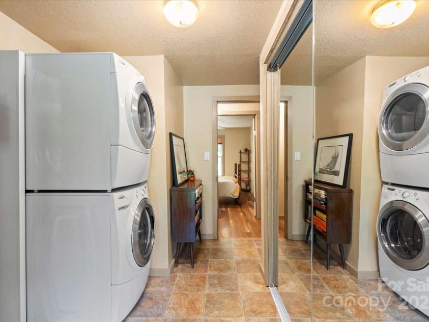 139 Ivy Ridge Church Road, Mars Hill, NC 28754.  MLS# CAR4266657, YatesRealty ID 21849. 