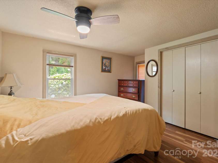 139 Ivy Ridge Church Road, Mars Hill, NC 28754.  MLS# CAR4266657, YatesRealty ID 21849. 