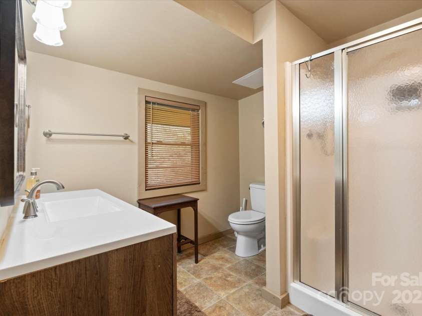 139 Ivy Ridge Church Road, Mars Hill, NC 28754.  MLS# CAR4266657, YatesRealty ID 21849. 