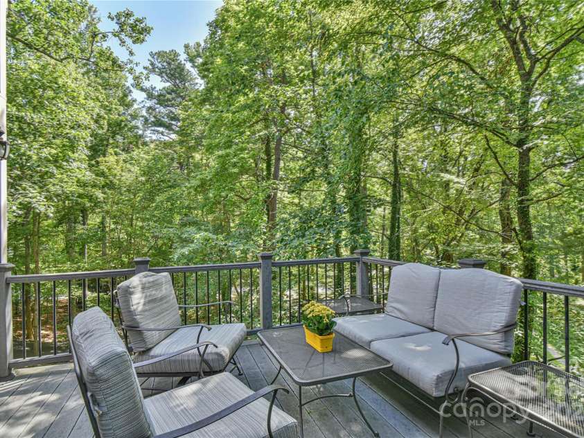 409 North Fork Road, Black Mountain, NC 28711.  MLS# CAR4284708, YatesRealty ID 2185. 