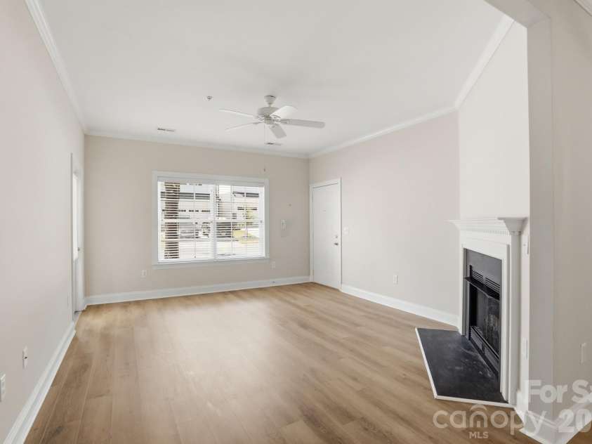 19762 Feriba Place, Cornelius, NC 28031.  MLS# CAR4378752, YatesRealty ID 21850. Living room