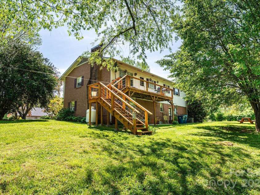 2734 Haas Lane, Lenoir, NC 28645.  MLS# CAR4248439, YatesRealty ID 21850. 
