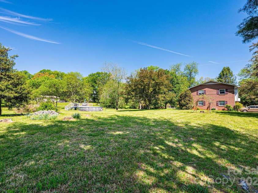 2734 Haas Lane, Lenoir, NC 28645.  MLS# CAR4248439, YatesRealty ID 21850. 