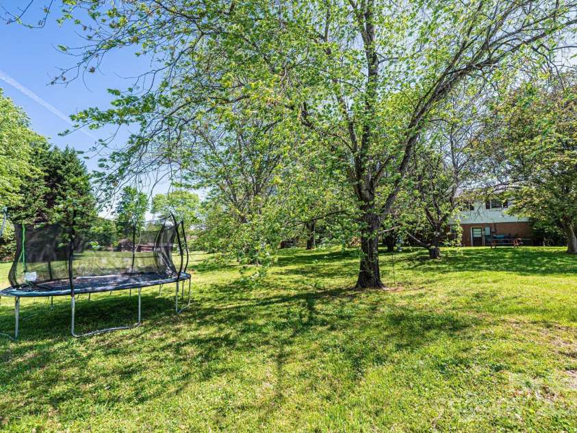 2734 Haas Lane, Lenoir, NC 28645.  MLS# CAR4248439, YatesRealty ID 21850. 