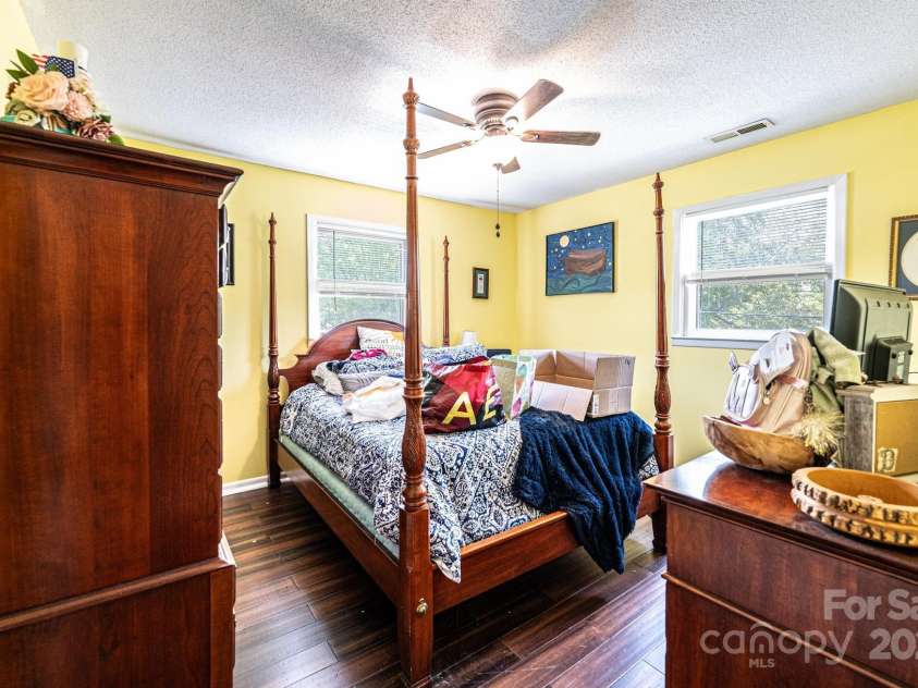2734 Haas Lane, Lenoir, NC 28645.  MLS# CAR4248439, YatesRealty ID 21850. 