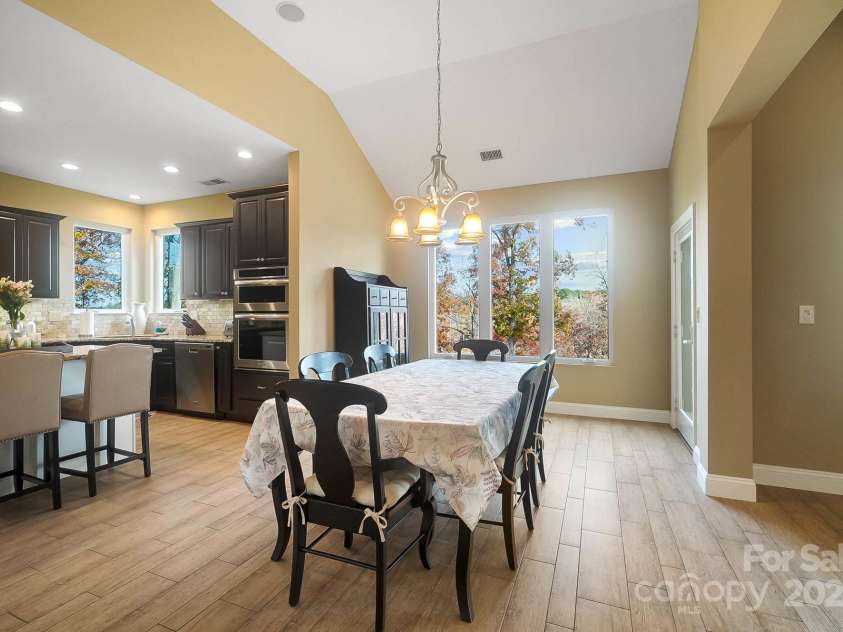 226 Hermance Lane, Mooresville, NC 28117.  MLS# CAR4234805, YatesRealty ID 21851. Dining with a View