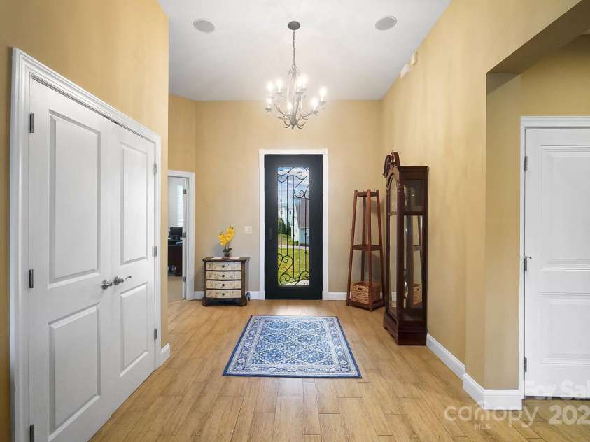 226 Hermance Lane, Mooresville, NC 28117.  MLS# CAR4234805, YatesRealty ID 21851. Entry View