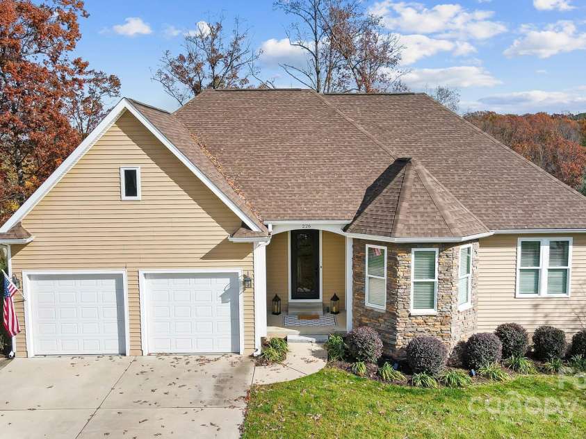 226 Hermance Lane, Mooresville, NC 28117.  MLS# CAR4234805, YatesRealty ID 21851. Home View