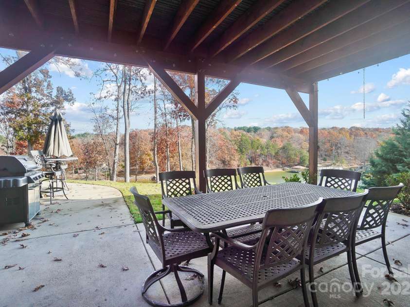 226 Hermance Lane, Mooresville, NC 28117.  MLS# CAR4234805, YatesRealty ID 21851. Patio