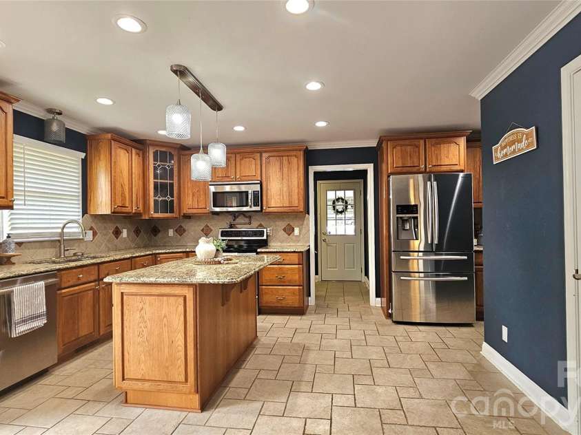 1121 Smith Street, Albemarle, NC 28001.  MLS# CAR4371673, YatesRealty ID 21852. 