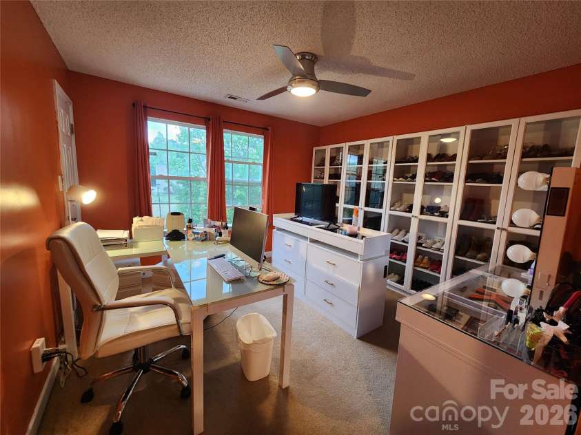 2013 Chadwell Court, Waxhaw, NC 28173.  MLS# CAR4379712, YatesRealty ID 21856. 