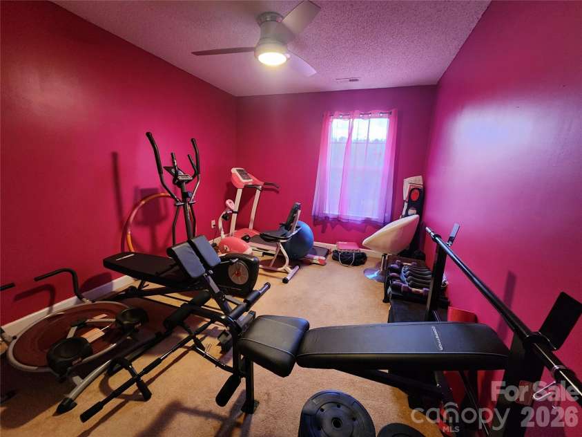 2013 Chadwell Court, Waxhaw, NC 28173.  MLS# CAR4379712, YatesRealty ID 21856. 