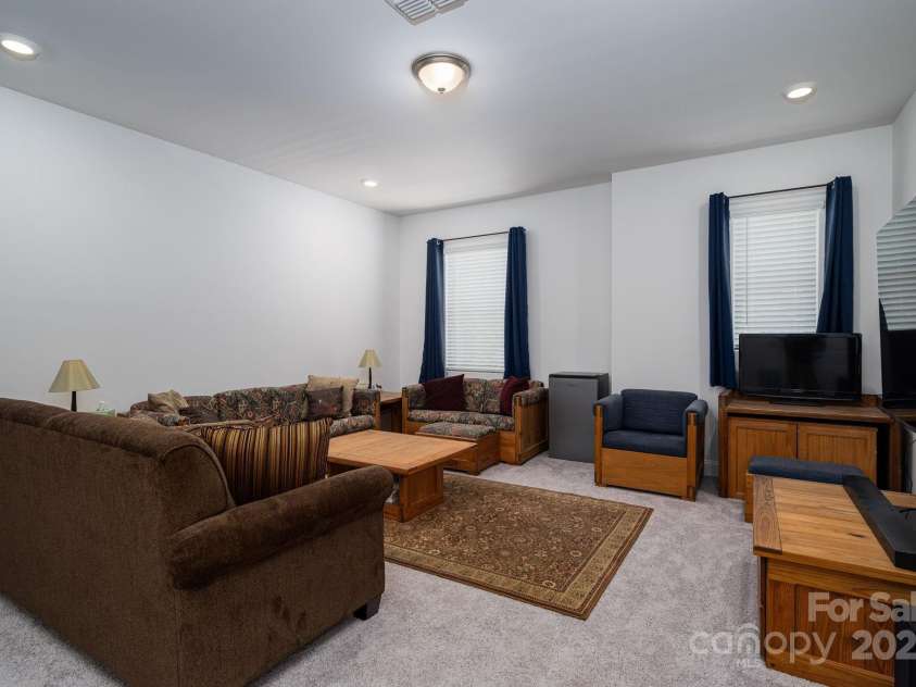 250 Winford Road, Troutman, NC 28166.  MLS# CAR4266735, YatesRealty ID 21856. 