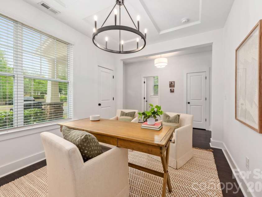 2318 Woodward Avenue, Charlotte, NC 28206.  MLS# CAR4371509, YatesRealty ID 21857. 