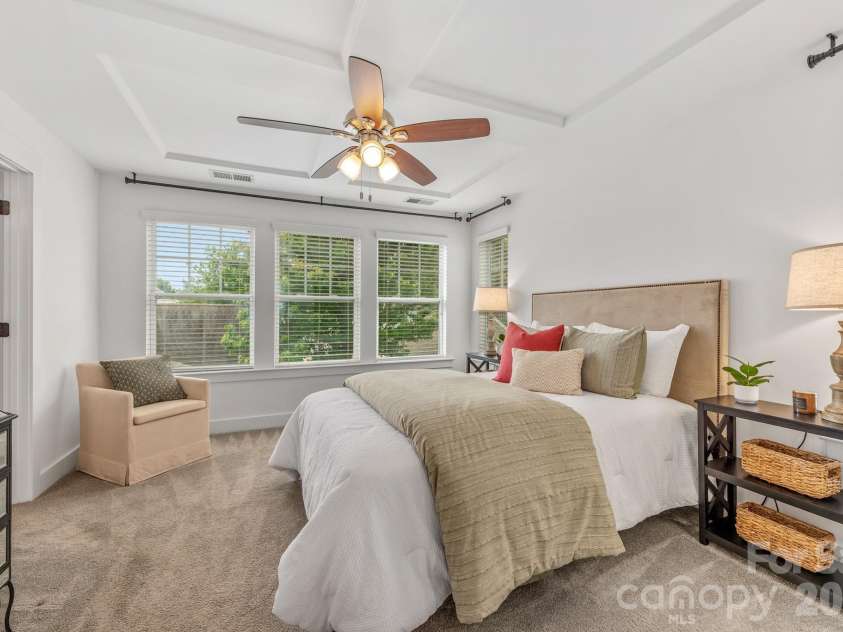 2318 Woodward Avenue, Charlotte, NC 28206.  MLS# CAR4371509, YatesRealty ID 21857. 