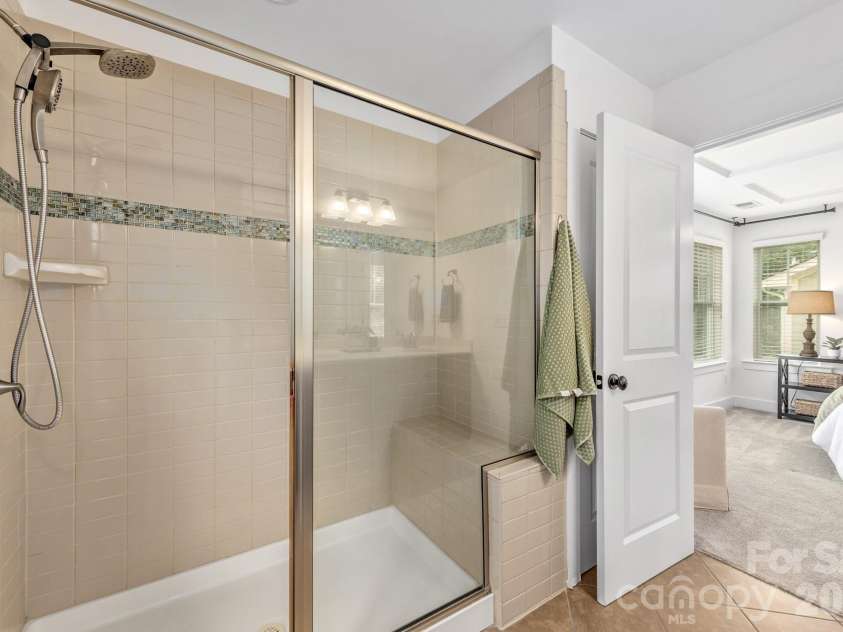 2318 Woodward Avenue, Charlotte, NC 28206.  MLS# CAR4371509, YatesRealty ID 21857. 