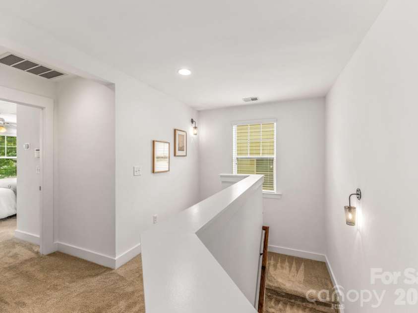 2318 Woodward Avenue, Charlotte, NC 28206.  MLS# CAR4371509, YatesRealty ID 21857. 
